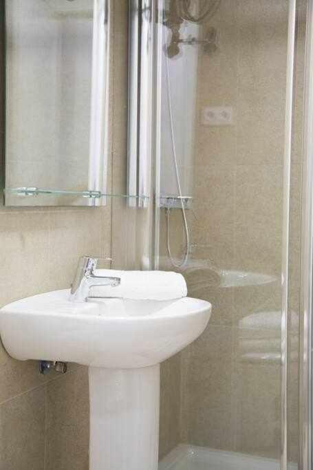 Comodo Y Agradable Estudio En Madrid Centro A3 Εξωτερικό φωτογραφία