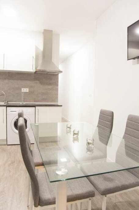 Comodo Y Agradable Estudio En Madrid Centro A3 Εξωτερικό φωτογραφία